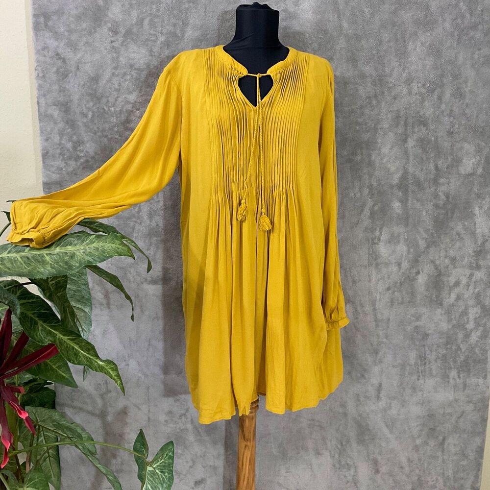 Old Navy pin tuck Swing Dress women’s  L yellow Lined tassel Boho Festival